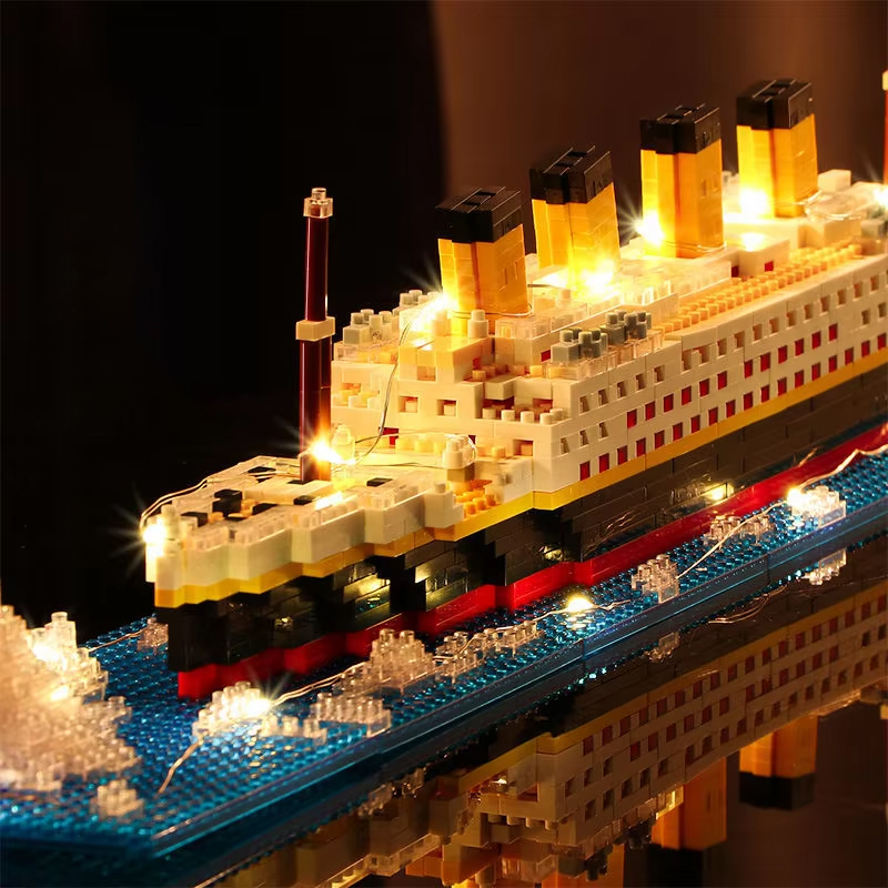 Model Kit Titanic - DIY Titanic creativo de lujo Iceberg