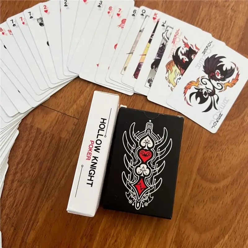 Juego de cartas de póker están - Model Kit Knight reseña y precio