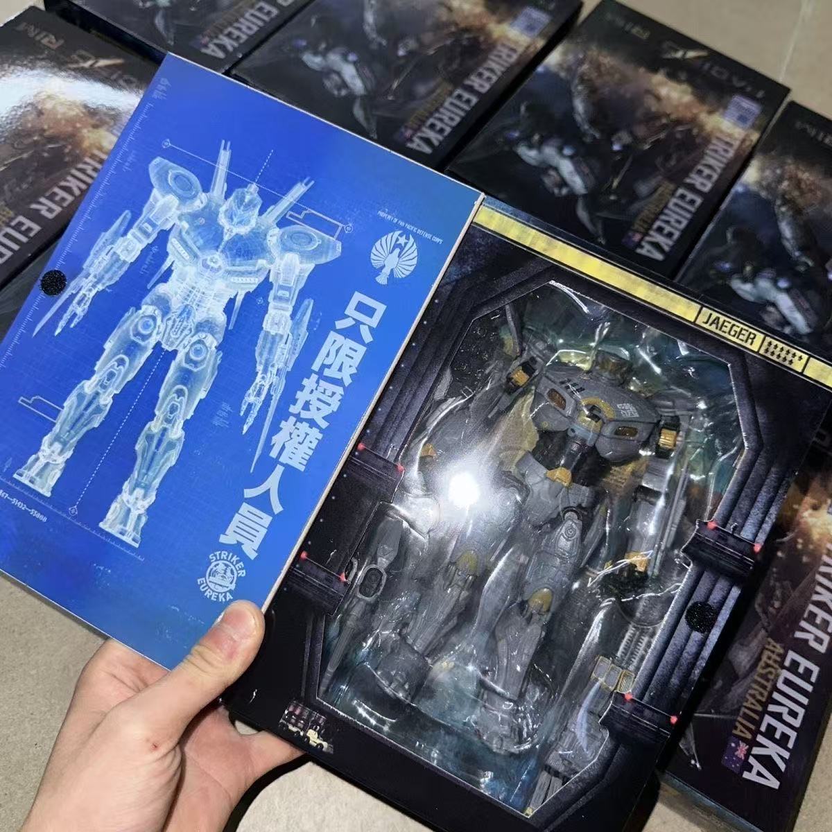 NECA Pacific Mecha Modelo Eure - Model Kit Gunpla reseña y precio