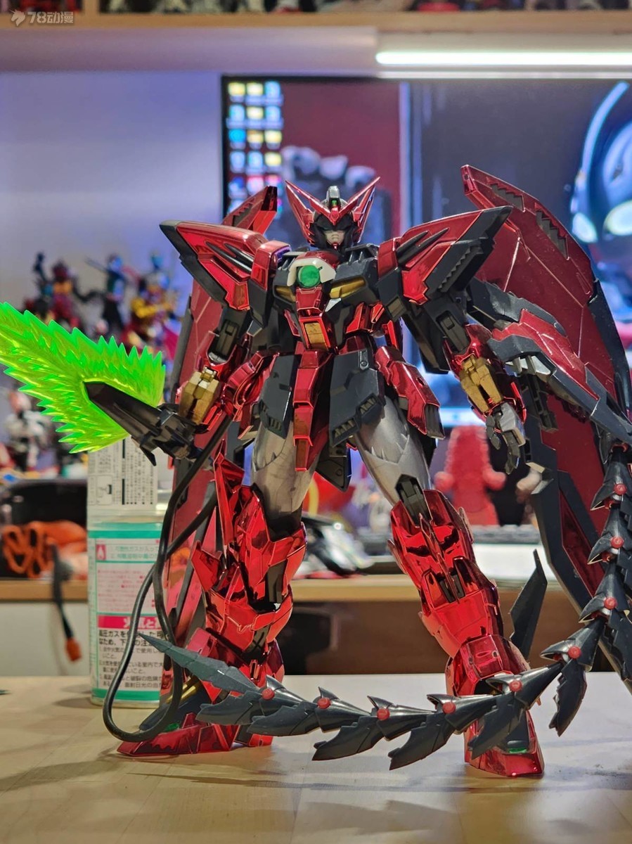 Daban MG 1/100 6602S Epyon EW  - Model Kit Daban reseña y precio
