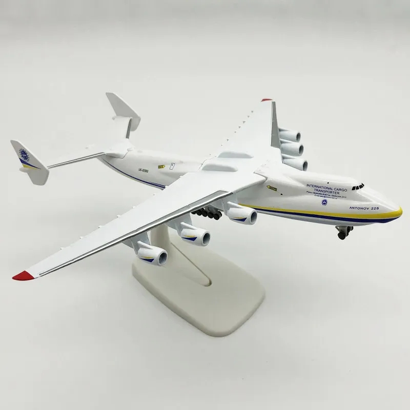 20cm Ucrania Antonov AN225 Mri - Model Kit Ukraine reseña y precio