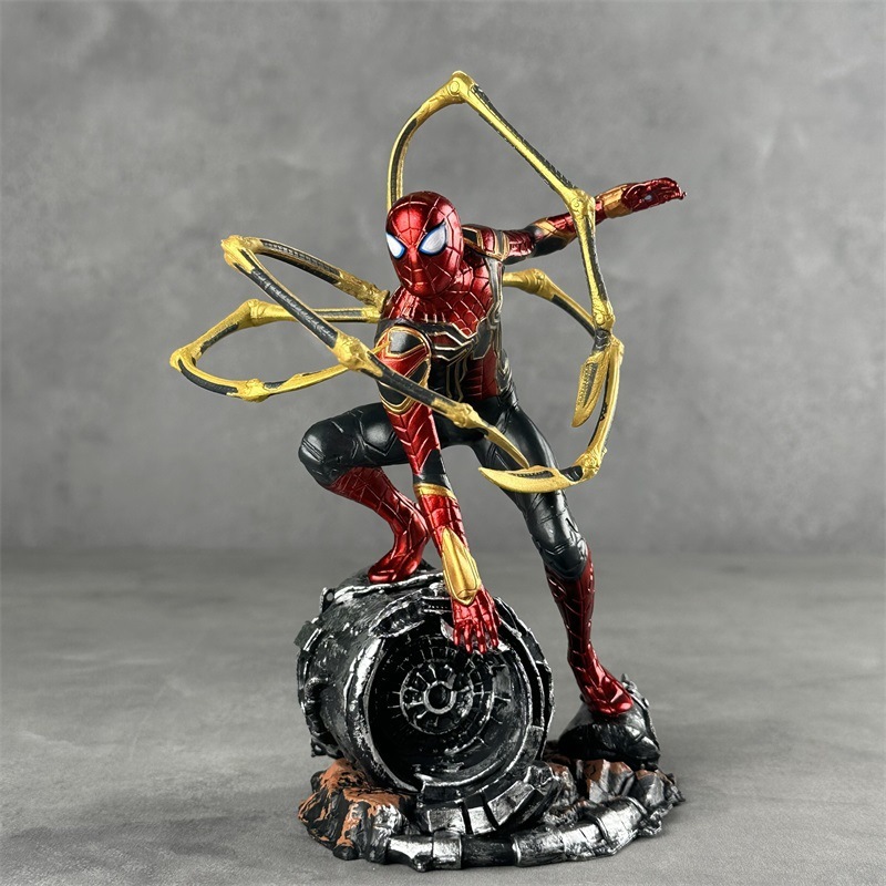 Figura de acción de Spider-Man - Model Kit Iron Man Mark 50 reseña y precio